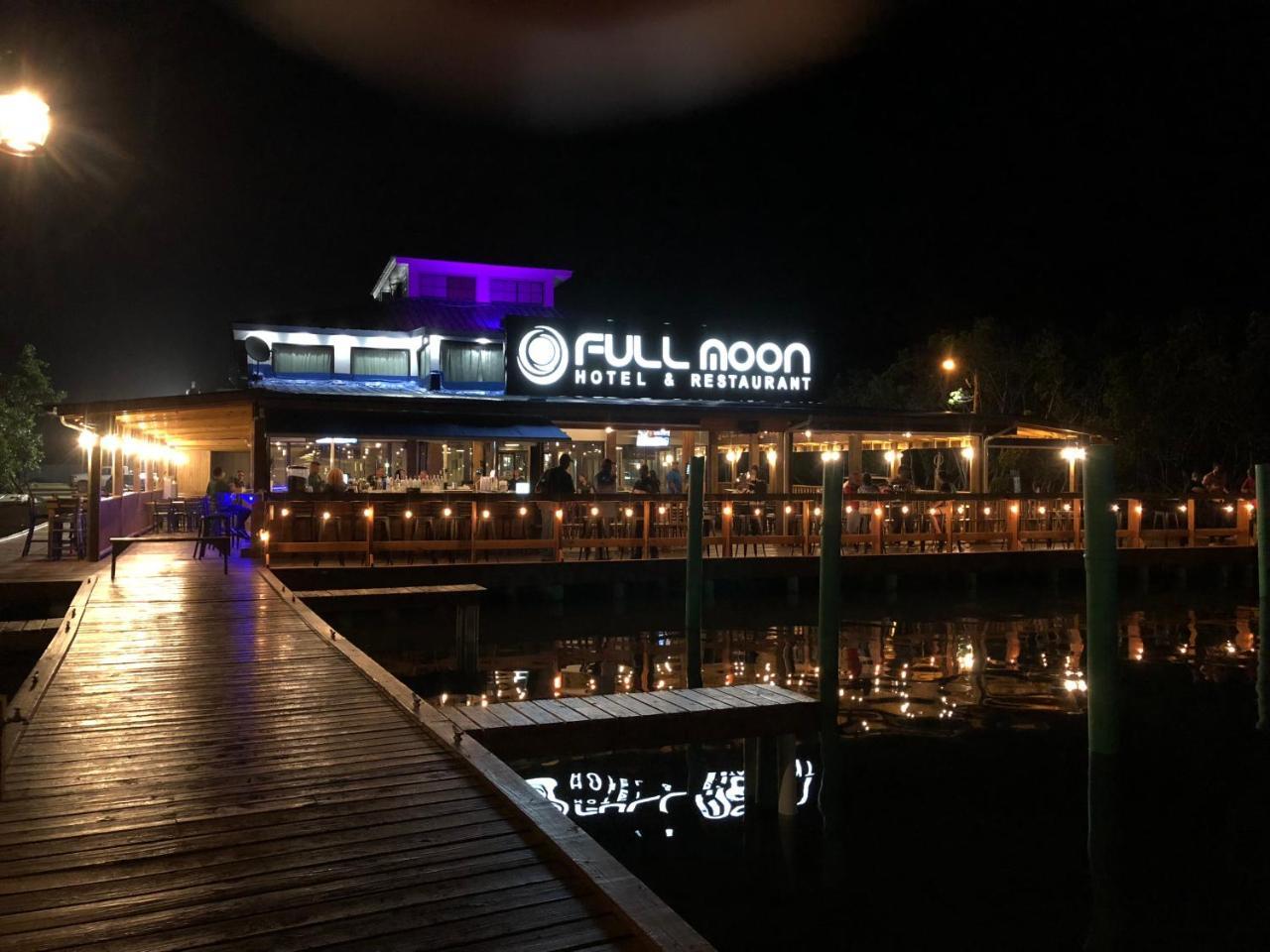 Full Moon Hotel & Restaurant Salinas Exterior foto